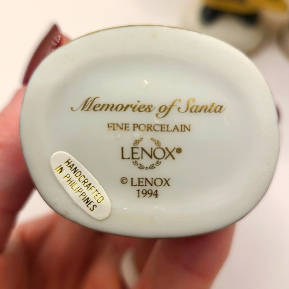 7 Lenox 1994 Memories of Santa Porcelain Figurines 4.5" - Picture 4 of 4